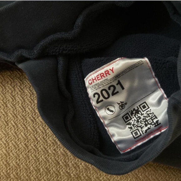 LIKE NEW CHERRY Los Angeles embroidered logo sweater sweatshirt navy - Picture 5 of 5